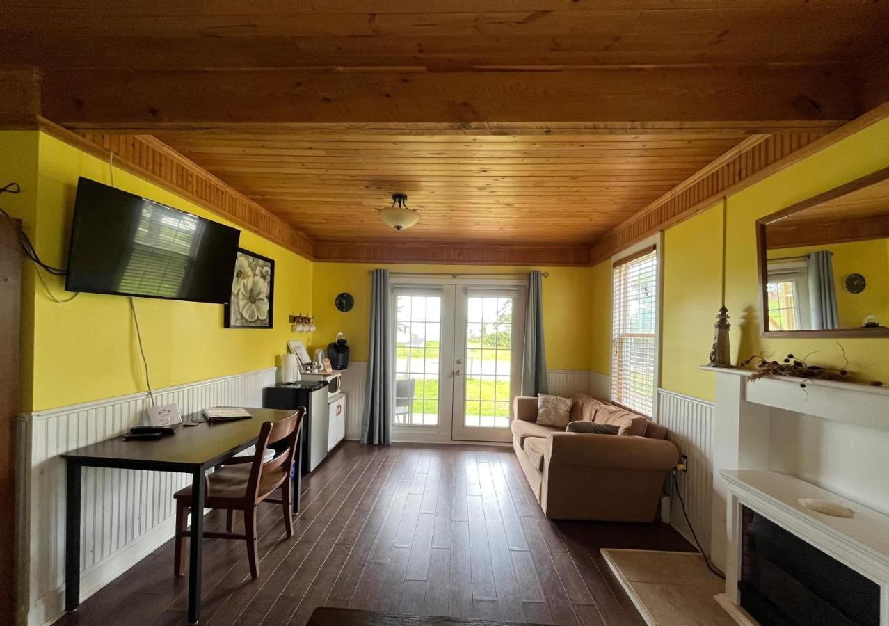 Alma Shore Lane Suites&Cottages Esterno foto