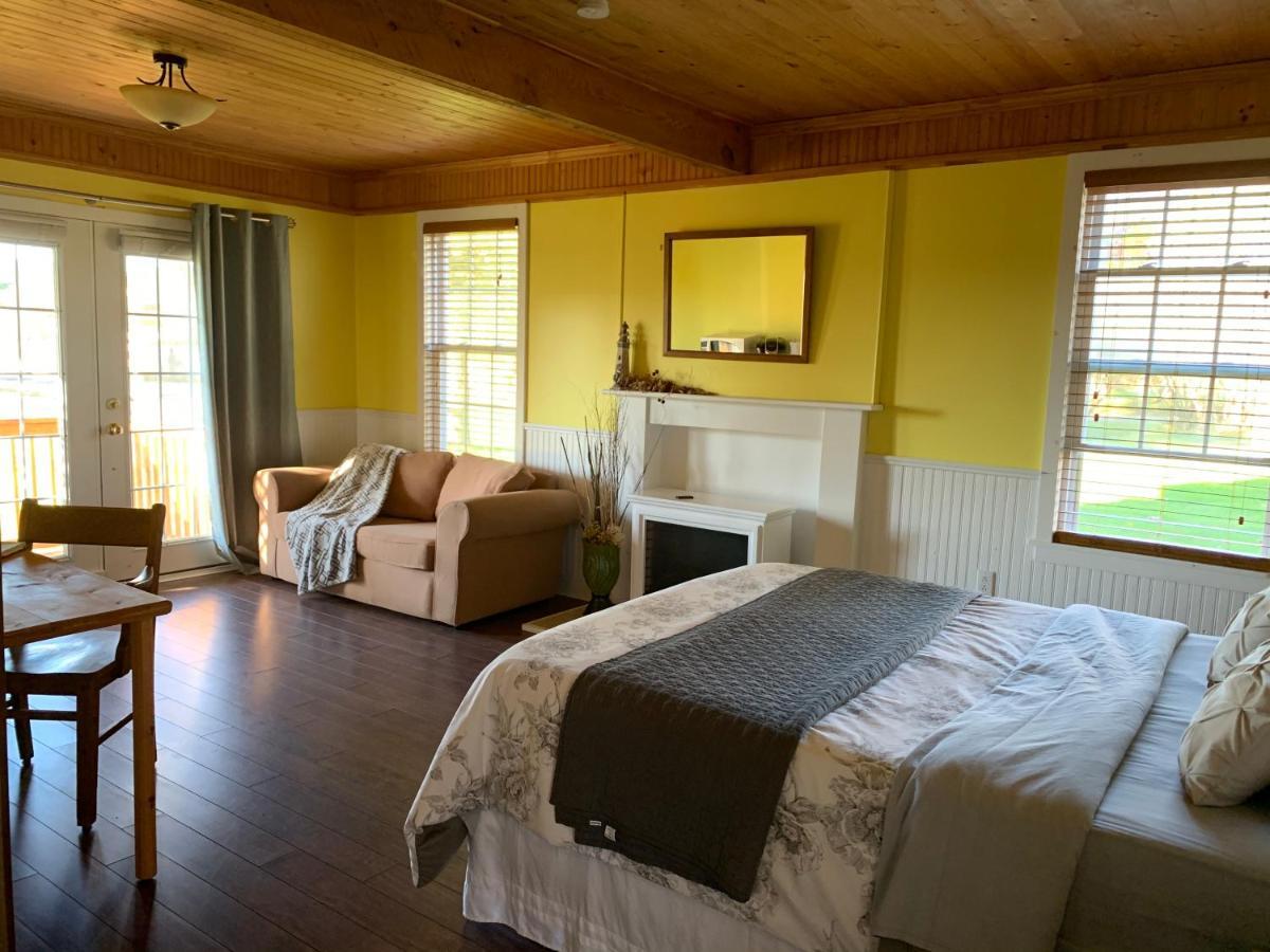Alma Shore Lane Suites&Cottages Esterno foto